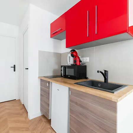 2 Pieces 18 - Proche Montmartre شقة